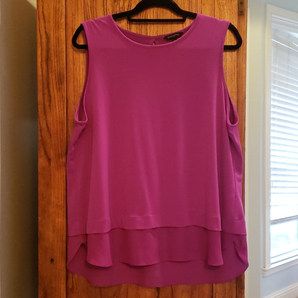 Banana Republic sleeveless shirt